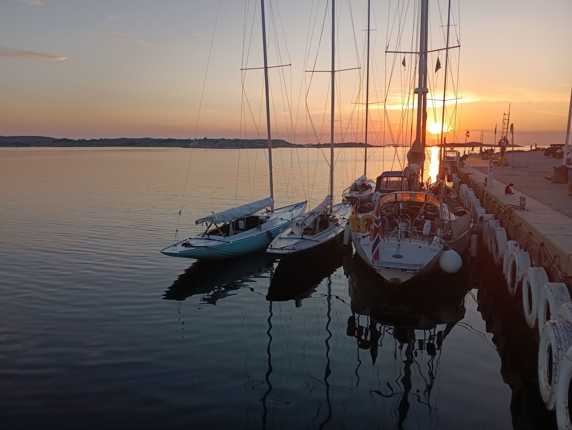 Towing the last four IOD’s from Stenungsund to Hankø